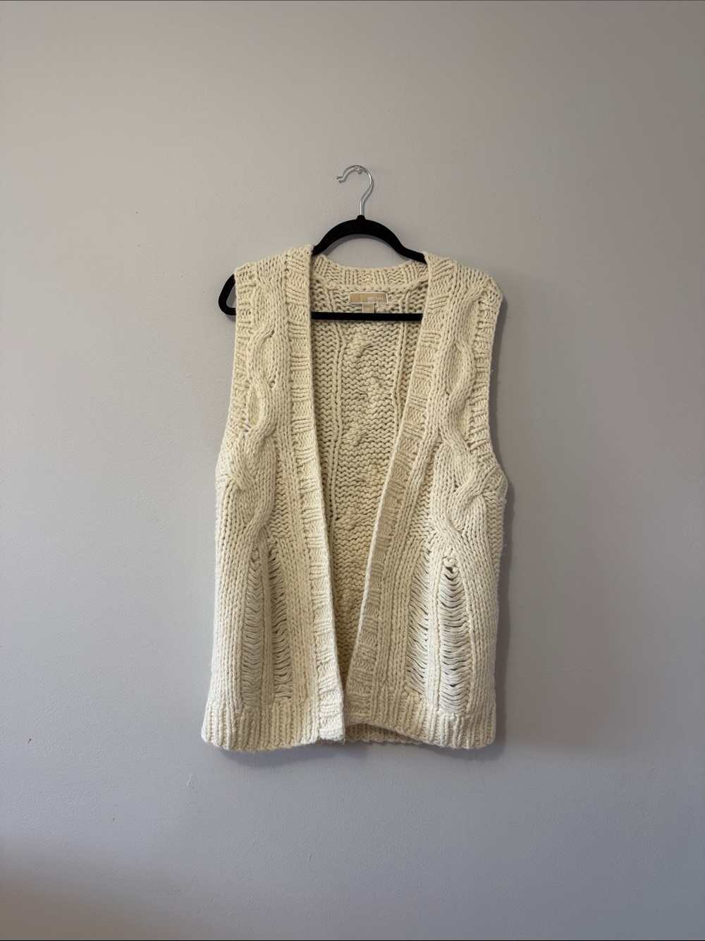 MICHAEL Michael Kors Cream Cable-Knit Sleeveless Cardigan Vest